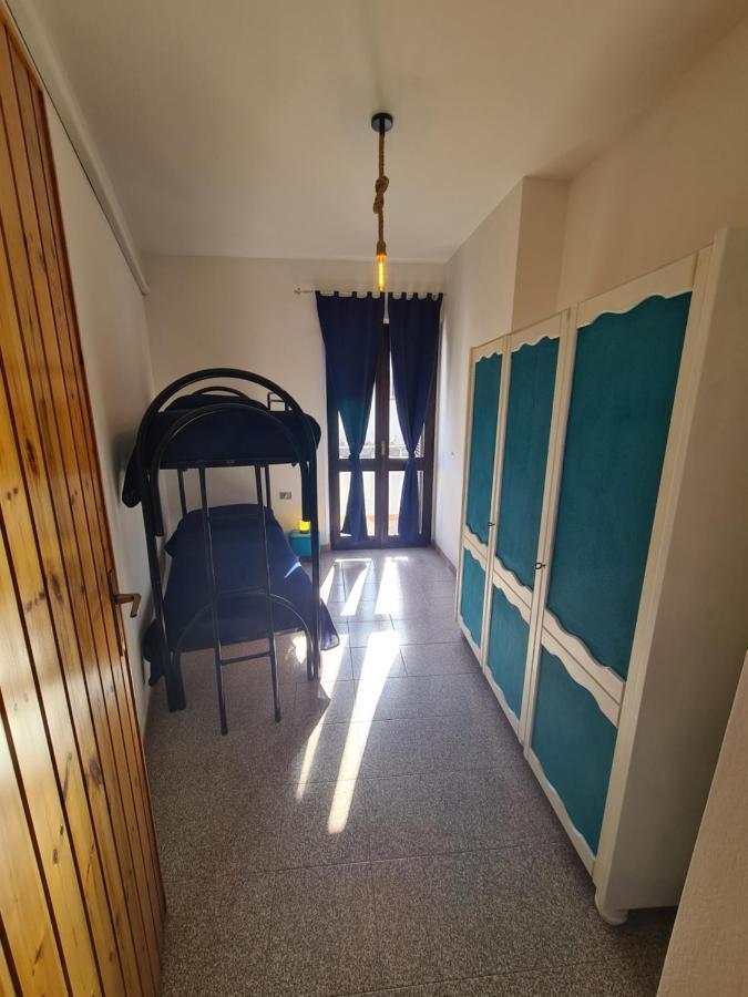 Ferienwohnung A Ca' Di Pe E Gio Calasetta Exterior foto